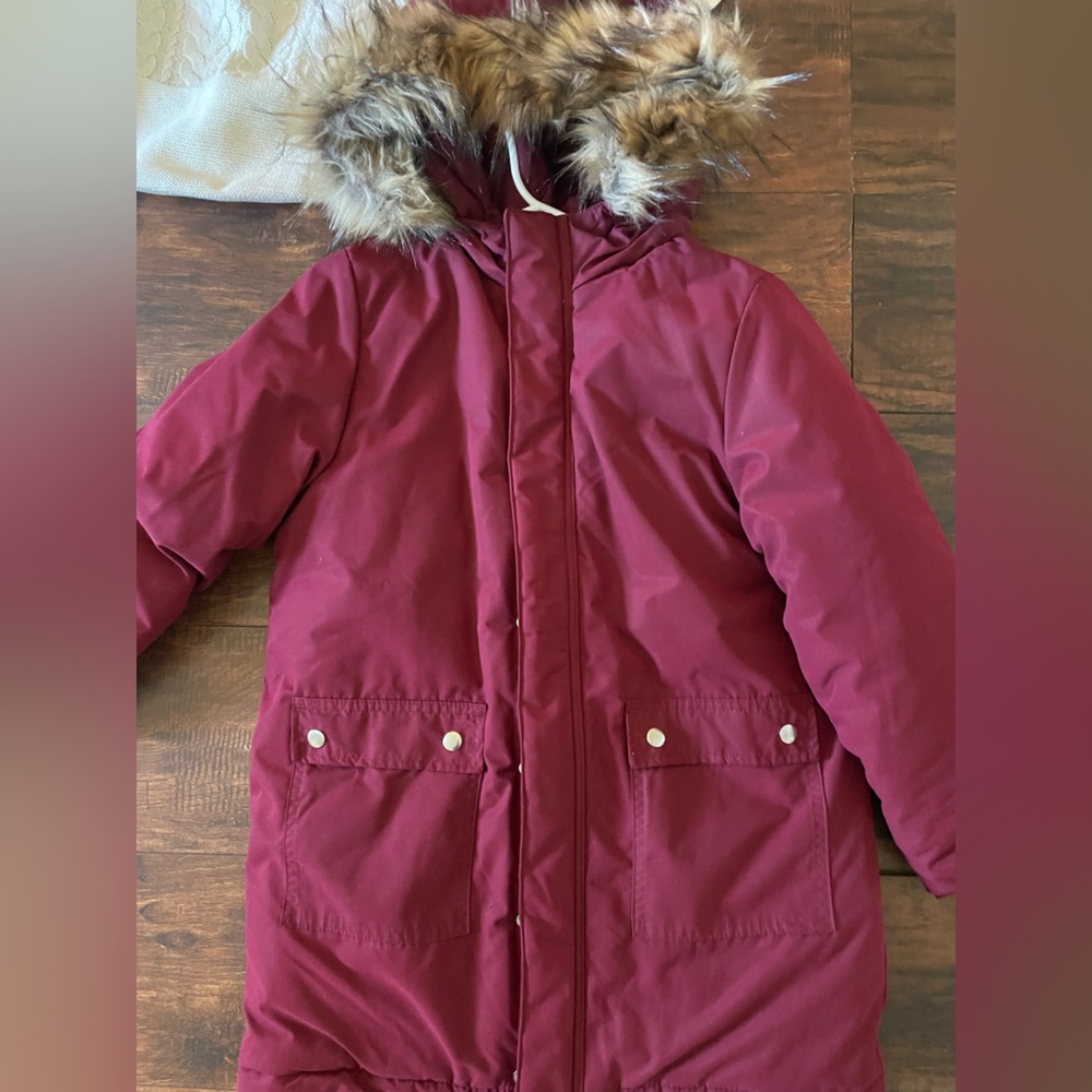 Cat & Jack girl winter jacket. Perfect for fall and winter , never worn.